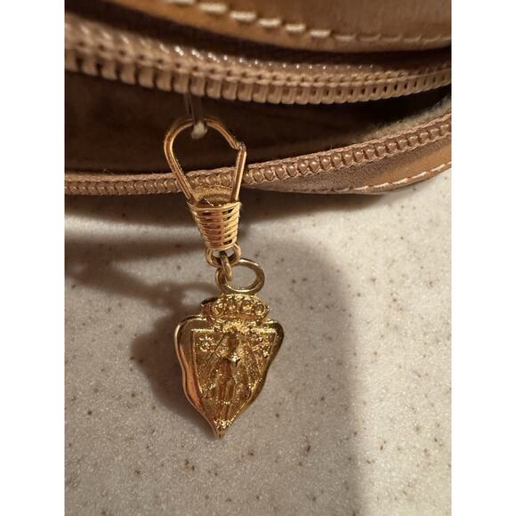 Vintage Gucci Micro GG Supreme Shoulder Bag In Tan - Picture 12 of 16